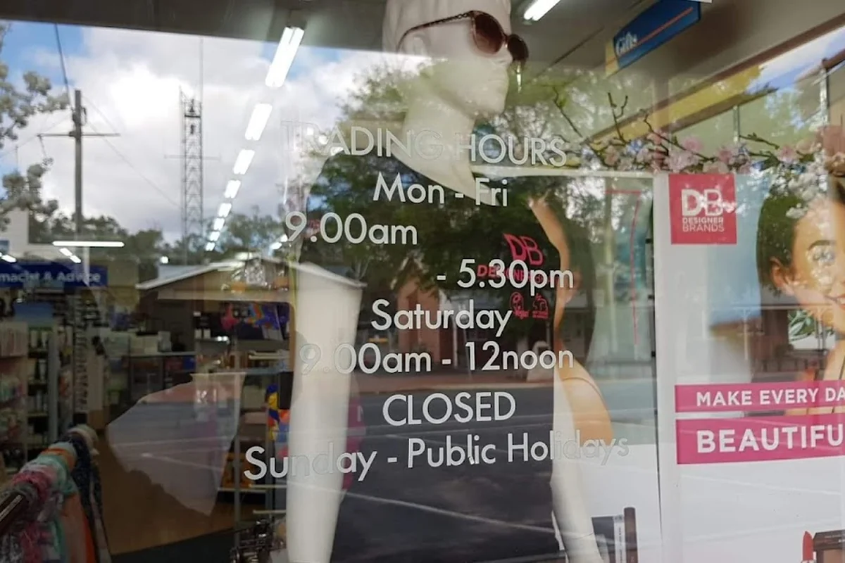 DimboolaPharmacy