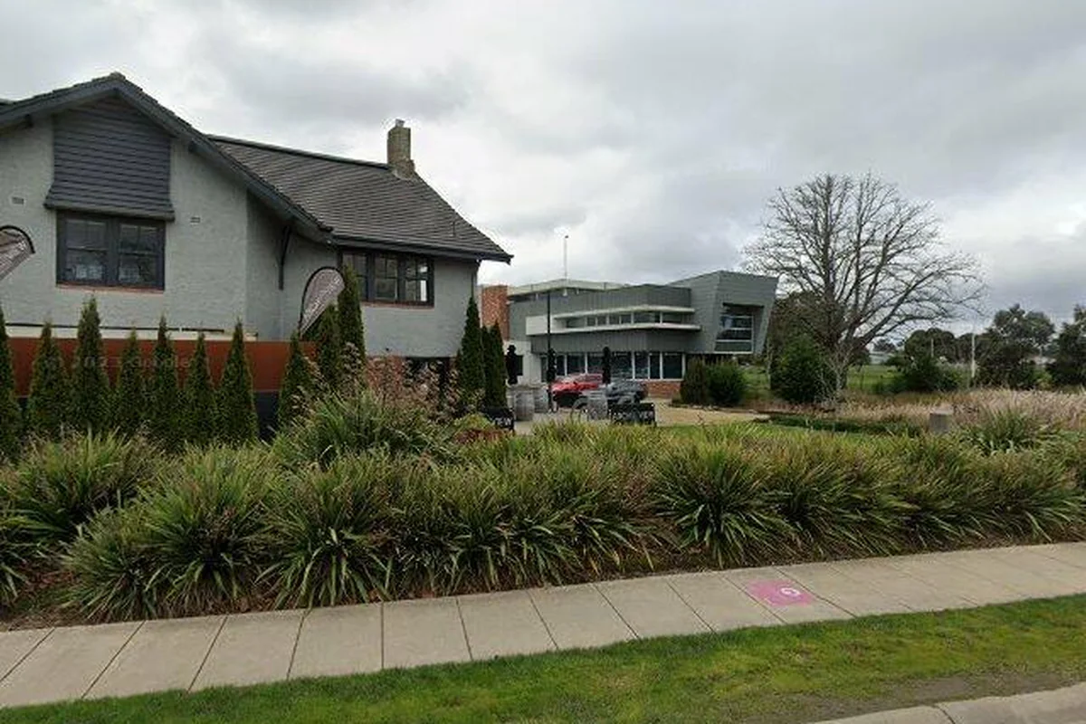 Direct Chemist Outlet Alfredton