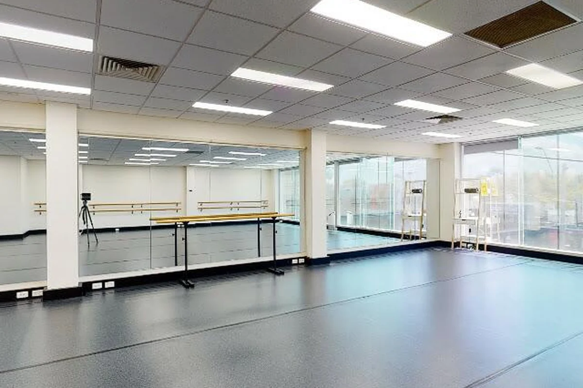 Direct Chemist Outlet Werribee Central