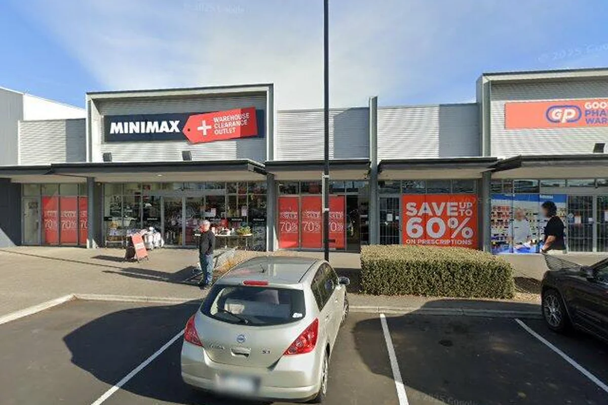 Good Price Pharmacy Warehouse Cambridge