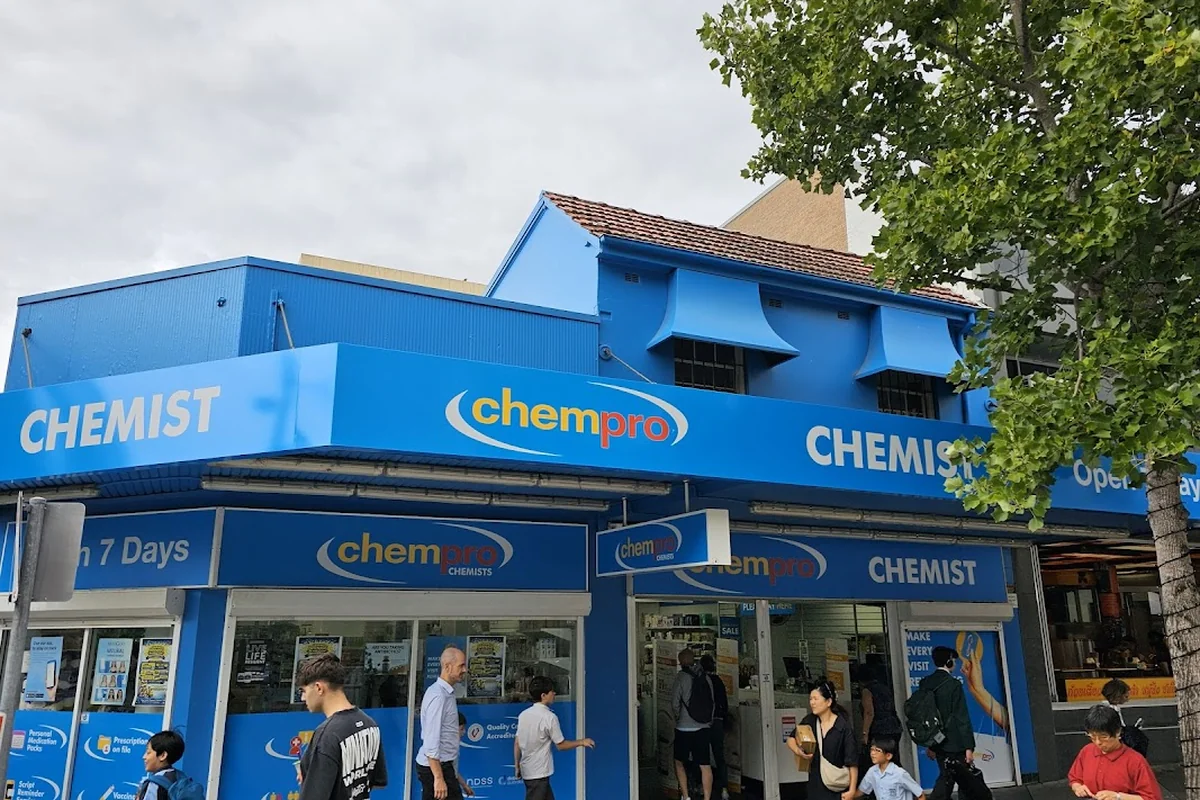 Hornsby Chempro Chemist