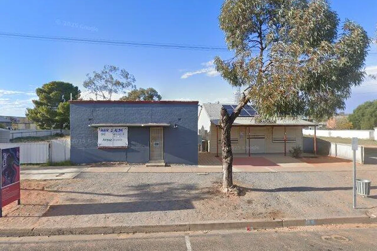 Menindee St Abraam Pharmacy