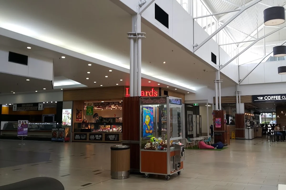 Oasis Shopping Village