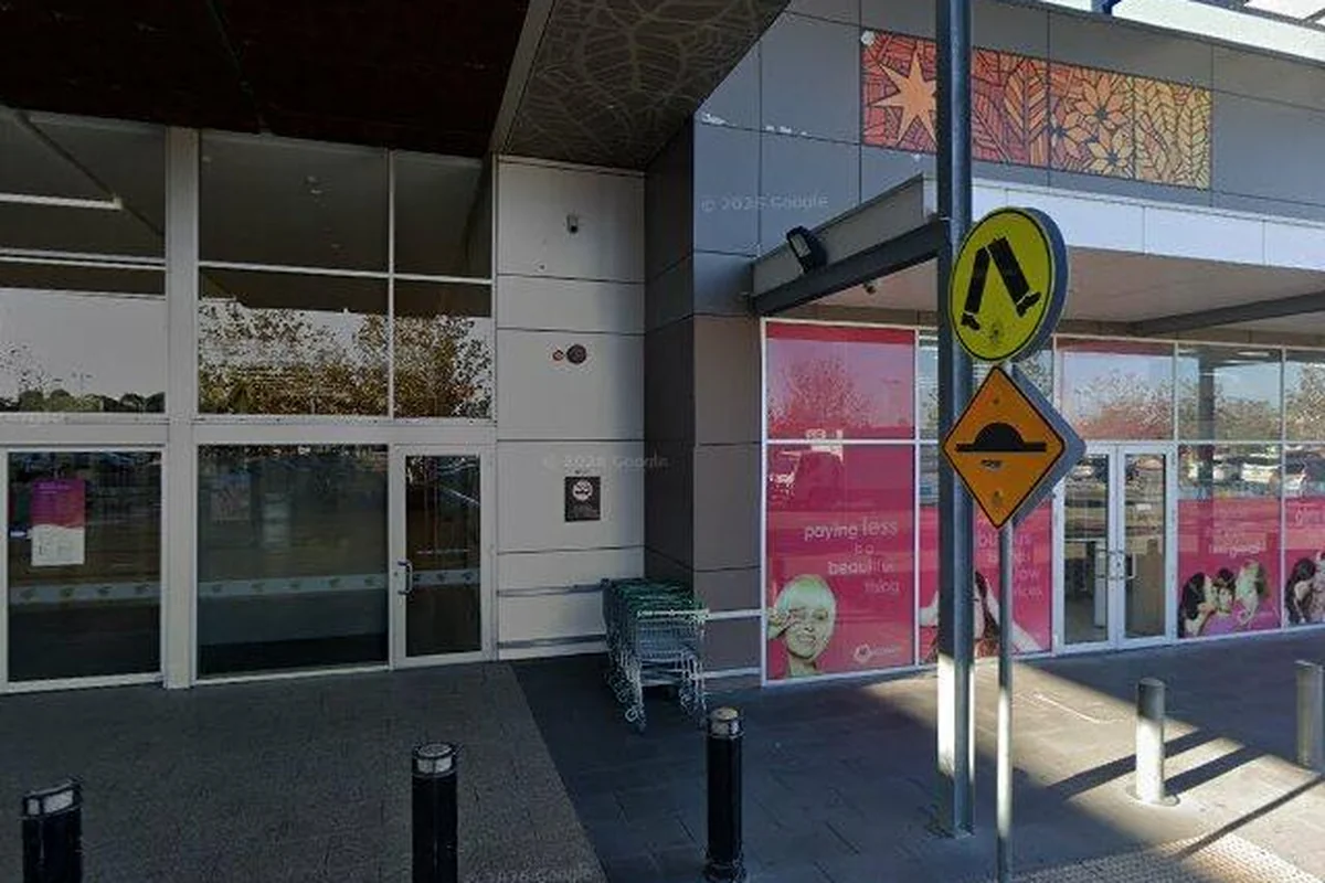 Priceline Ellenbrook
