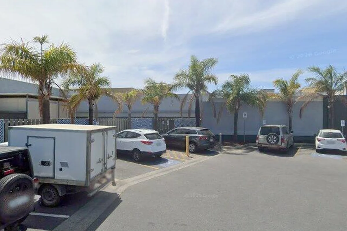 Priceline West Lakes