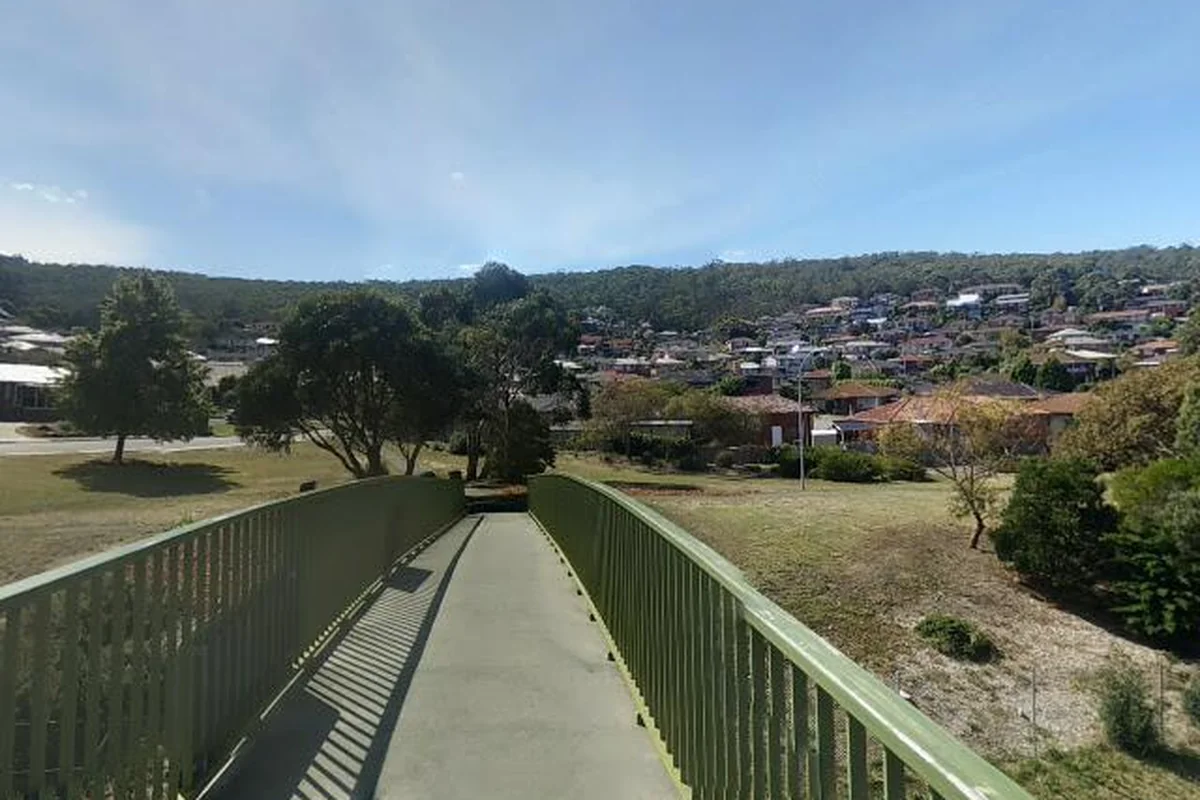 Shoreline Plaza