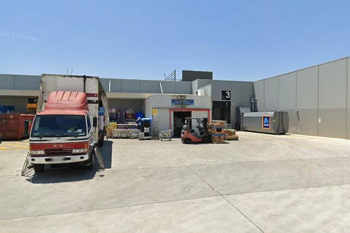 Tarneit Discount Drug Store