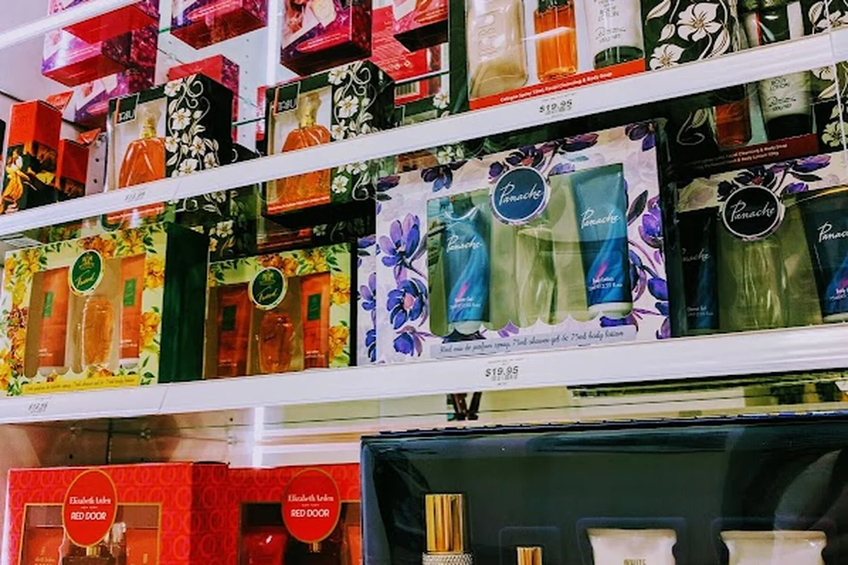 Above and Beyond Discount Chemist photo 2