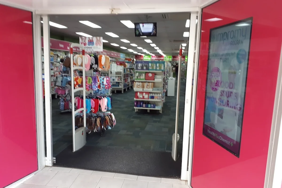 Roma Pharmacy photo 1